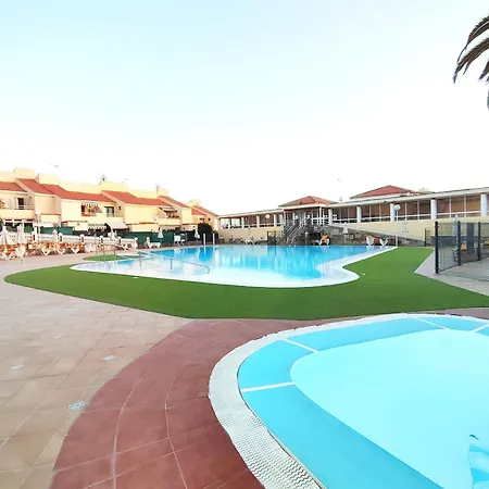 Pool Maspalomas By Wave San Bartolome de Tirajana (Gran Canaria)